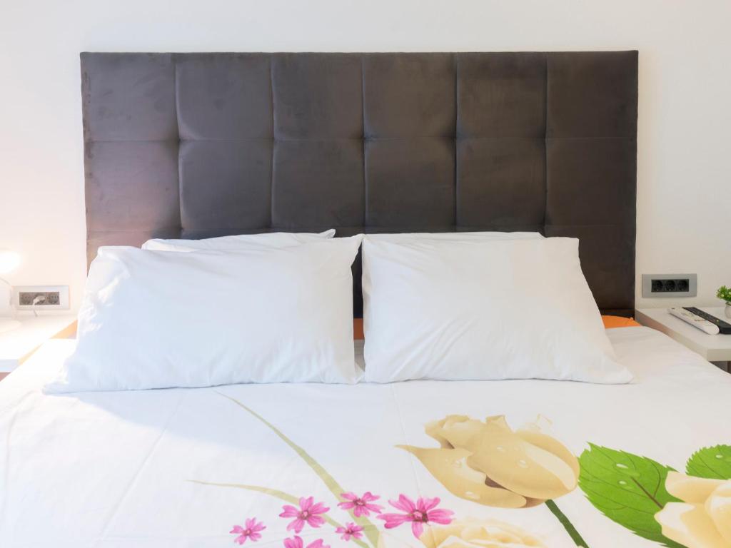 Apartments Windrose - 1