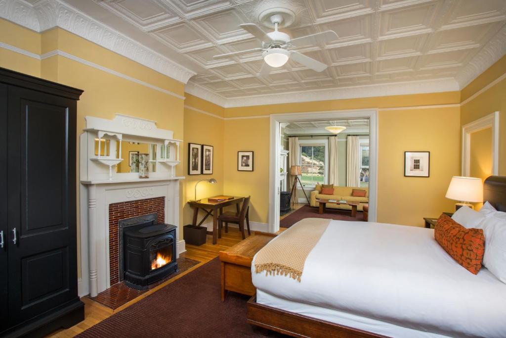 Cavallo Point - Historic King Suite