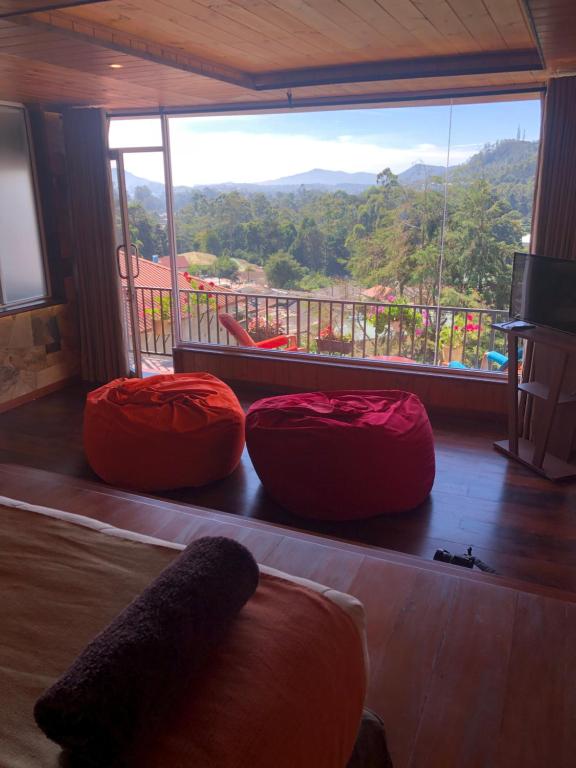 Nespecifikovaný výhled na hory nebo výhled na hory při pohledu z bed and breakfast