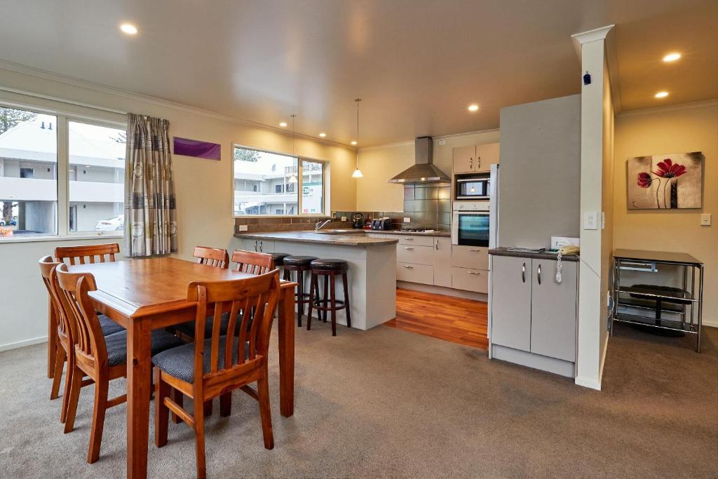 The White Morph - Heritage Collection - Resim 33