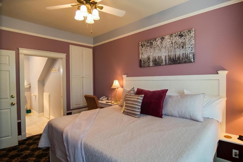 The Campbell House Inn - Camera King