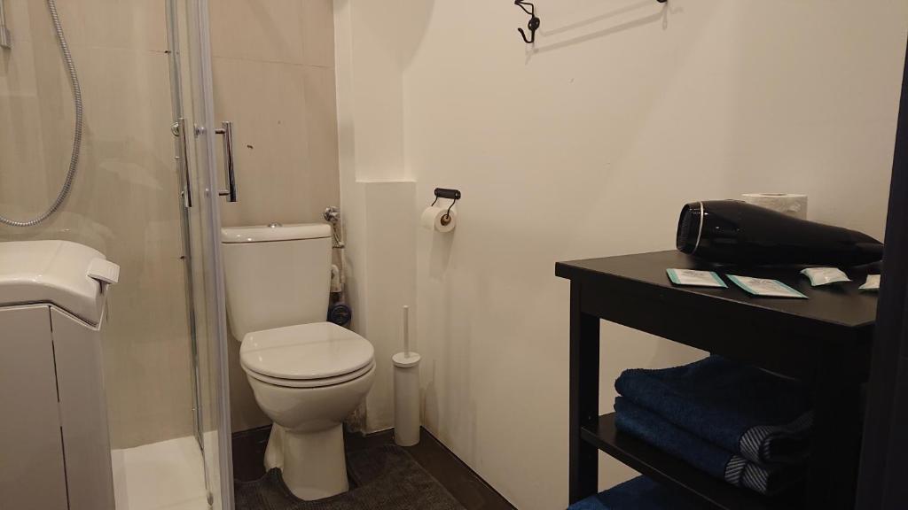 Kúpeľňa v ubytovaní Apartamenty nad Stonehenge
