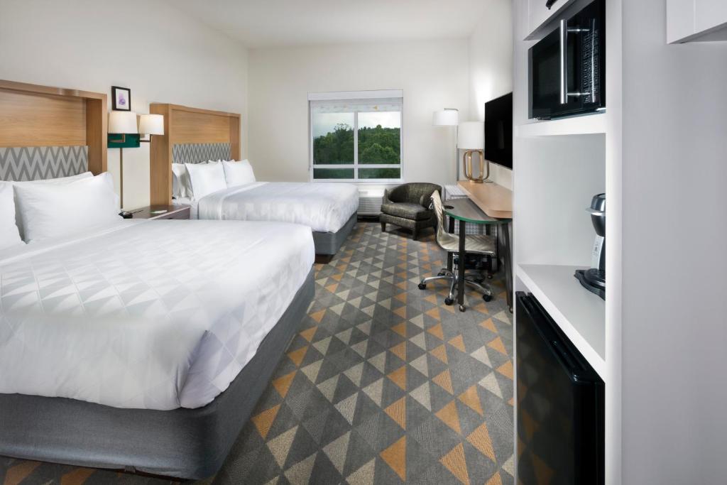 Holiday Inn & Suites Arden - Asheville Airport by IHG photo