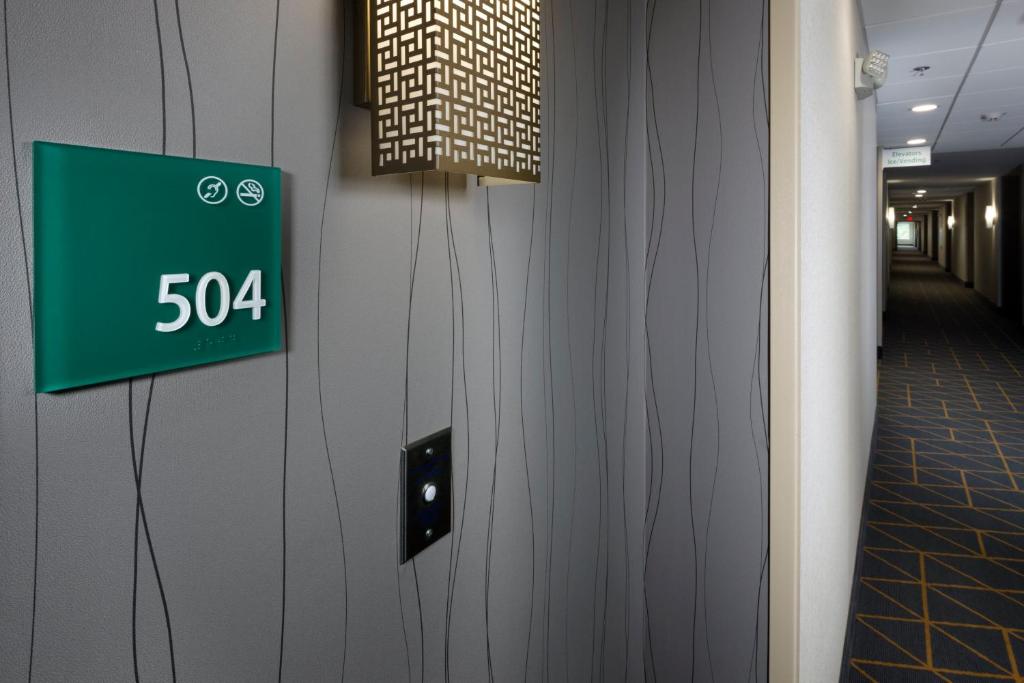 Holiday Inn & Suites Arden - Asheville Airport by IHG photo