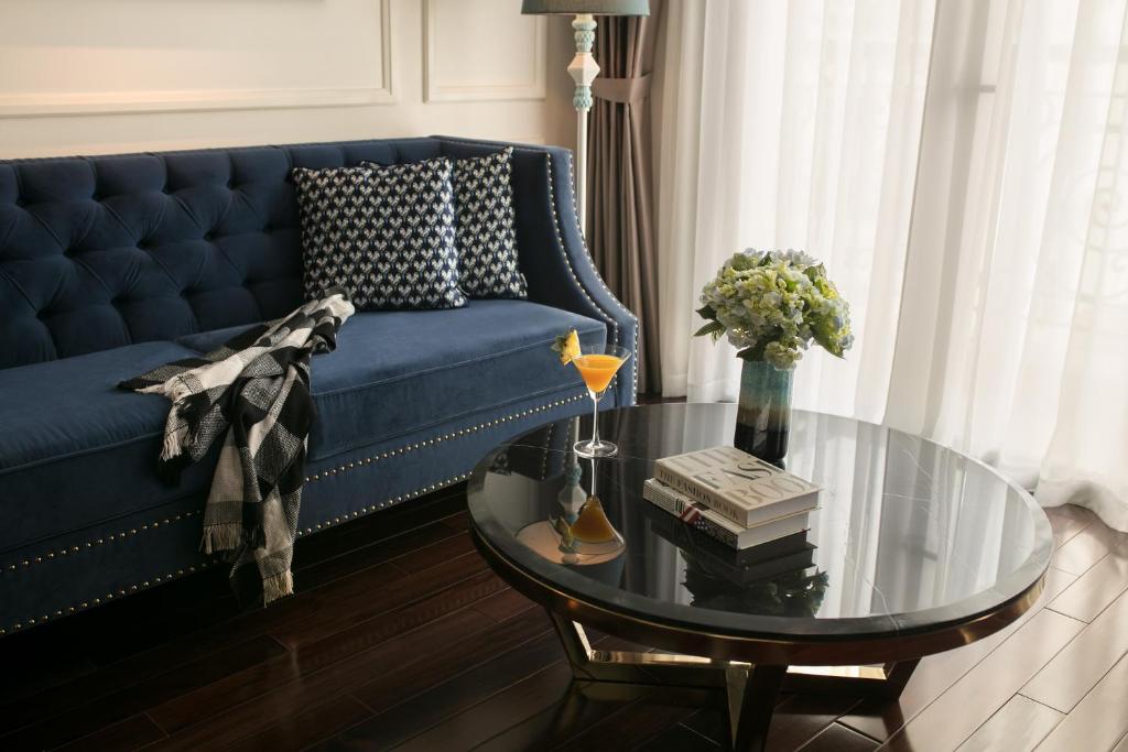 Suite Anatole Có Ban Công