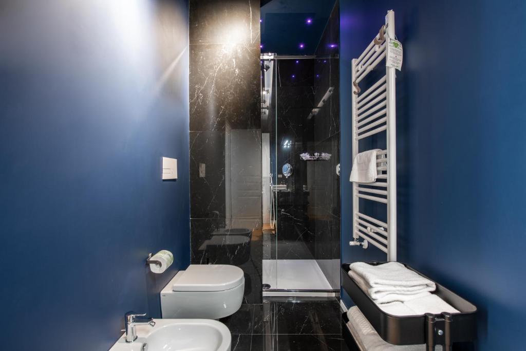 Uma casa de banho em I Colori della Puglia Rooms
