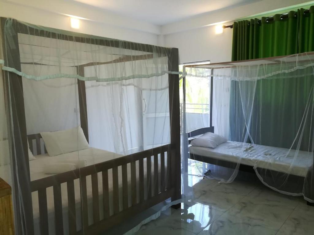 Airport Green Hotel - 11