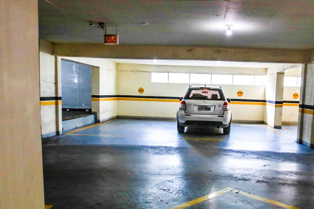  Family Confortable AP 3 vagas de garagem BC centro