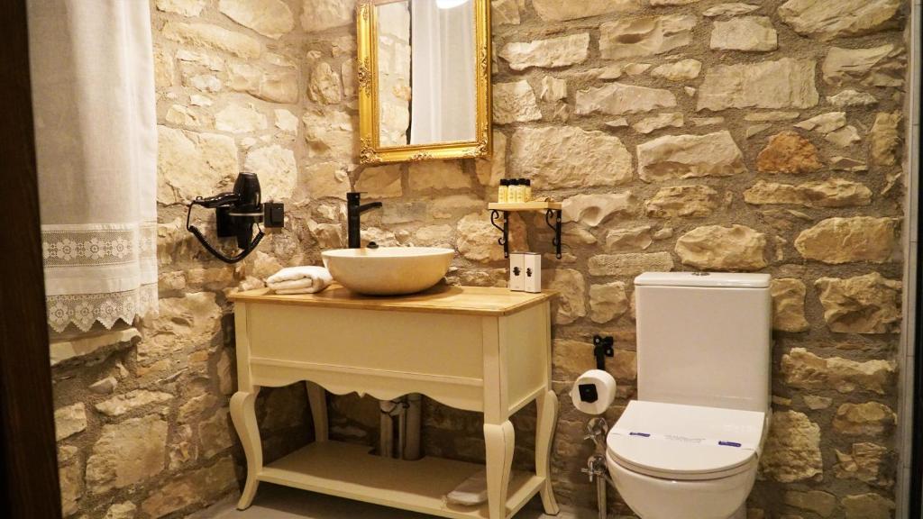 Koupelna v ubytování Urla Taş Konak Otel