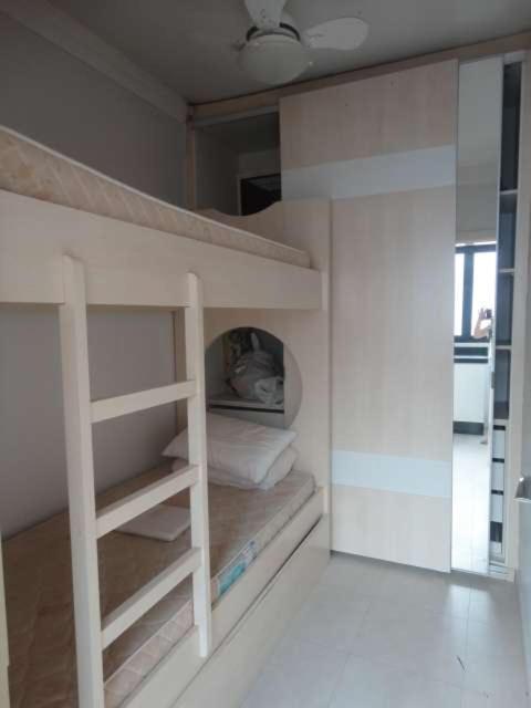  Cobertura com jacuzzi ao lado da praia