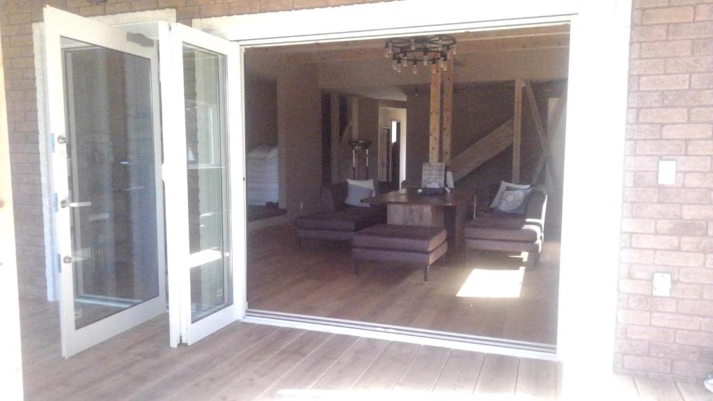 Posezení v ubytování YOISAMA Sunset Beach House