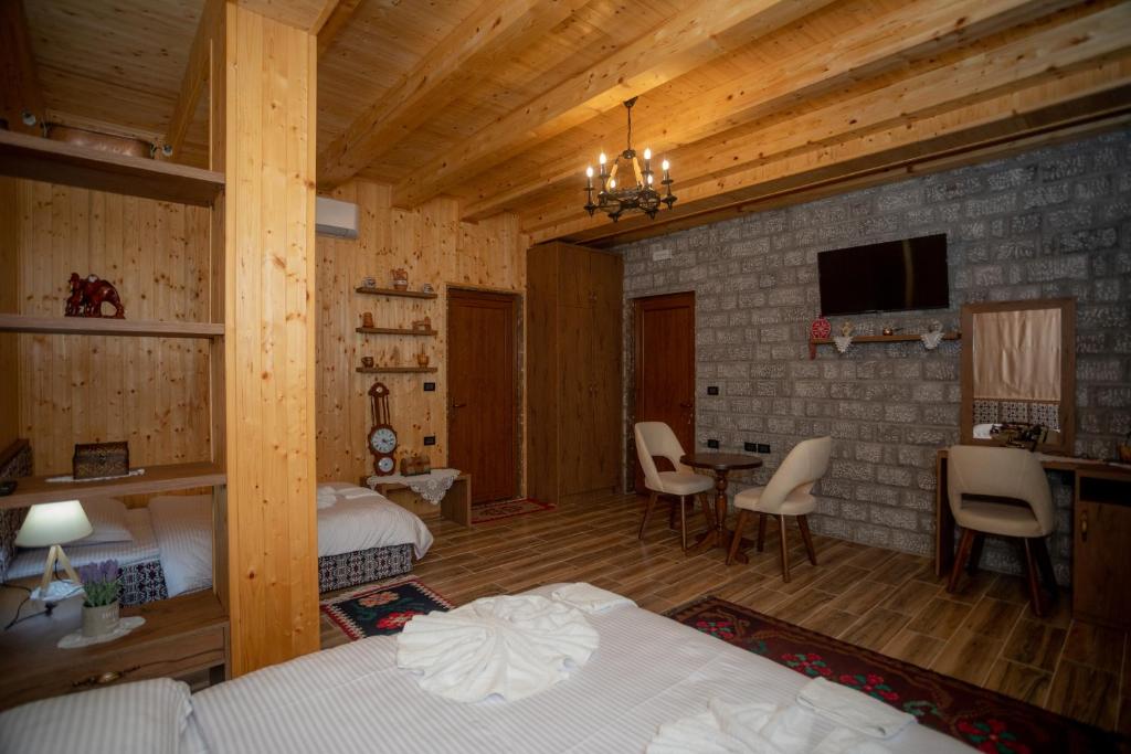 Postel nebo postele na pokoji v ubytování OLD HOUSE