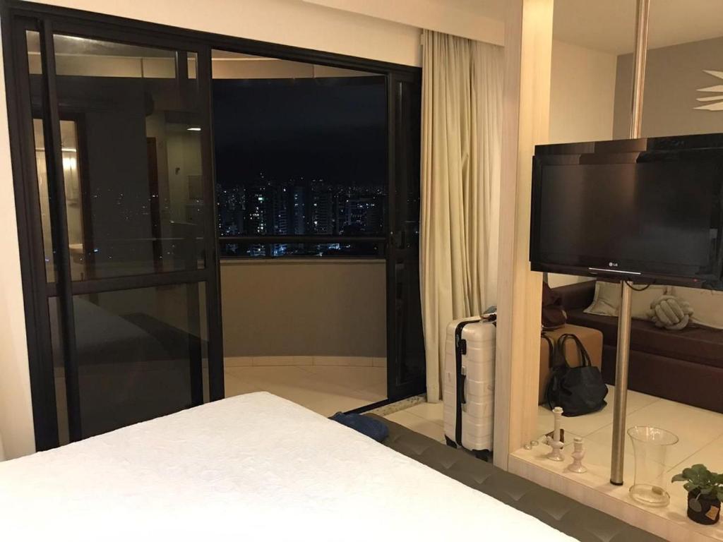 Apartamento Luxuoso com Serviço de Hotel - Salvador Shopping