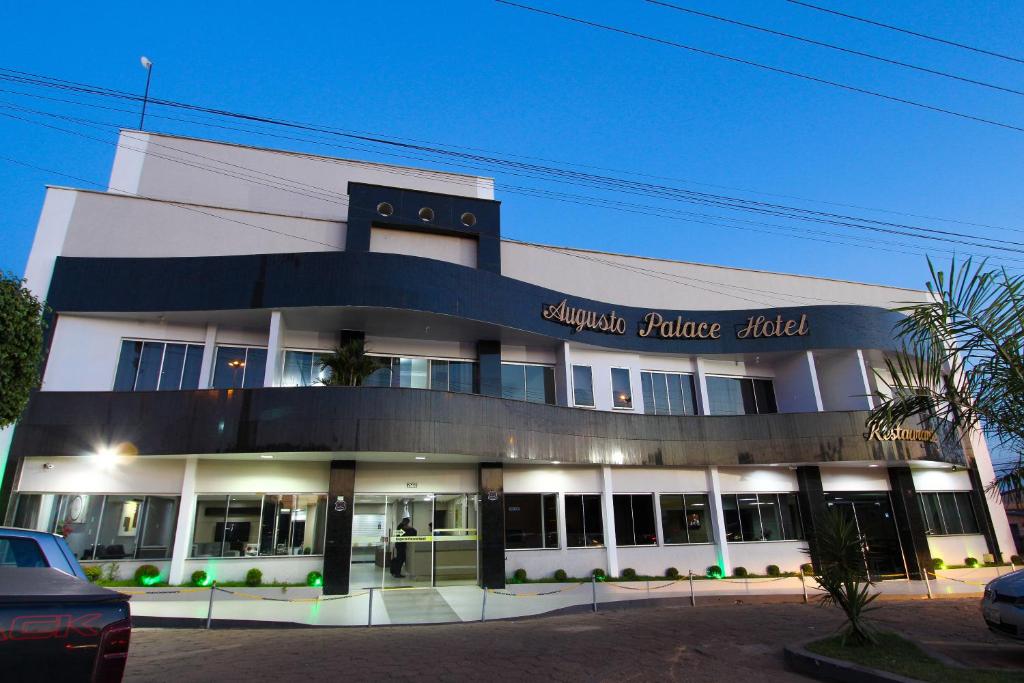  Augusto Palace Hotel