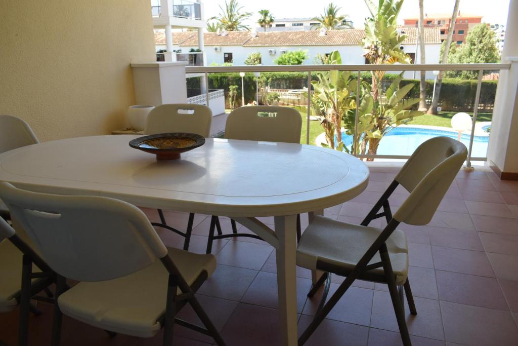 The swimming pool at or close to Anacasa Atlas Estrella de Mar AP2215