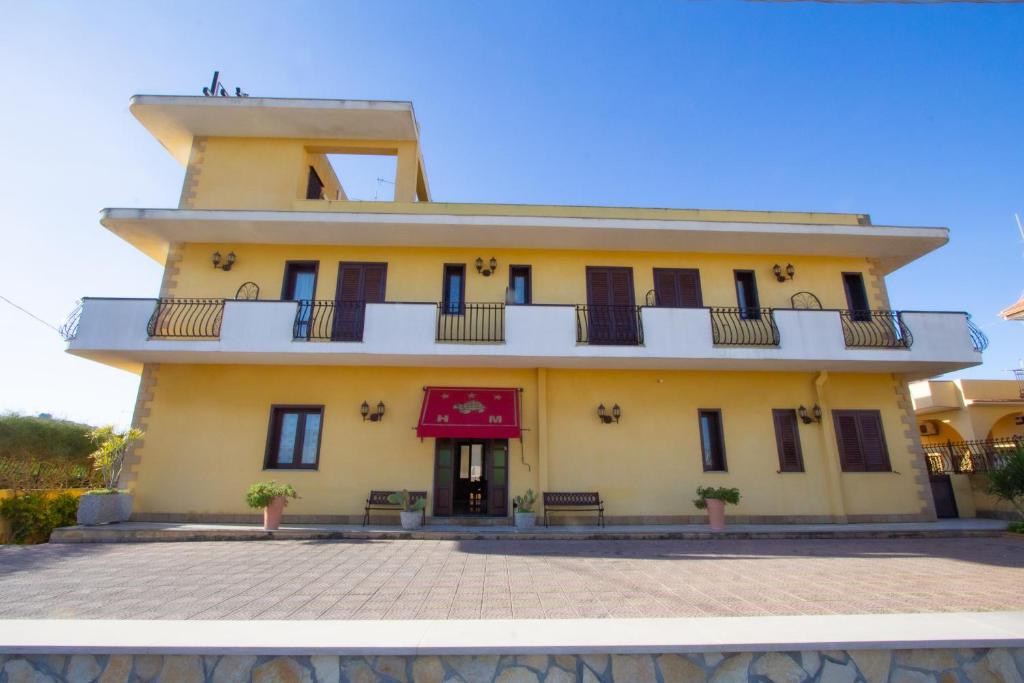 Budova, kde se hotel nachází