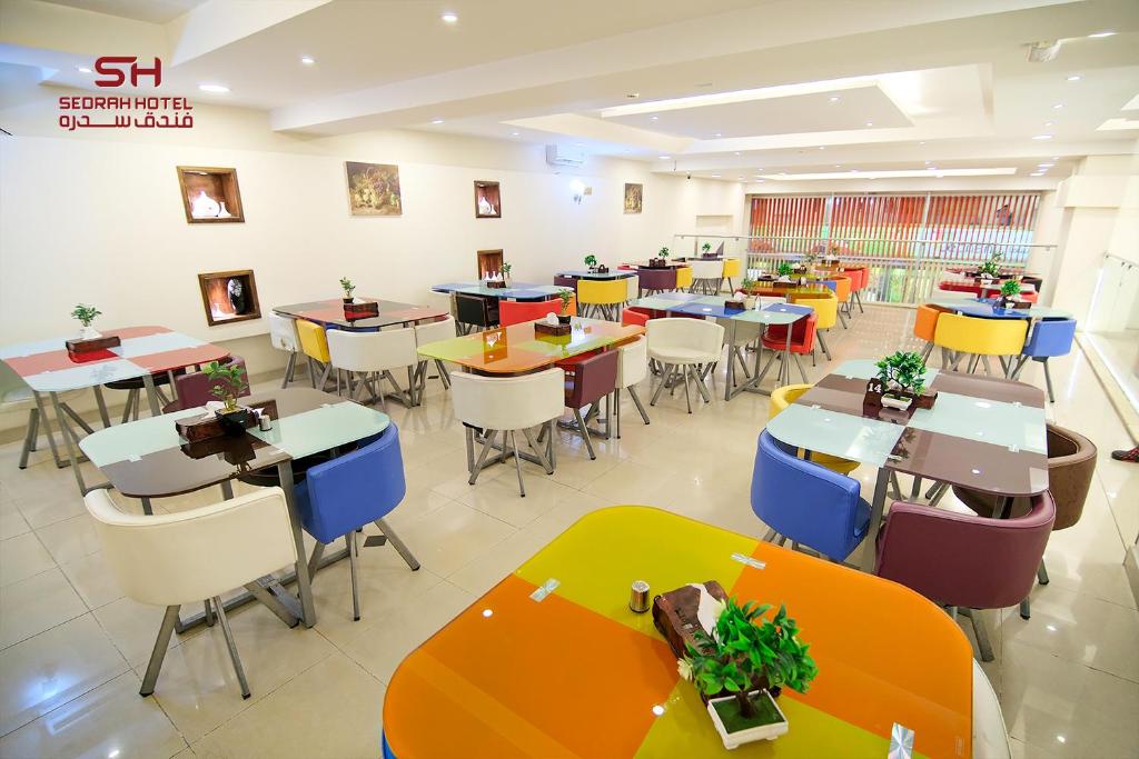 Restaurace v ubytování Sedrah Hotel