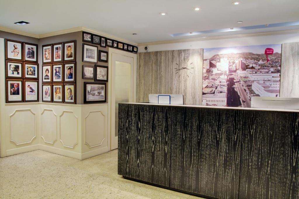 The Adler a Hollywood Hotelのロビーまたはフロント