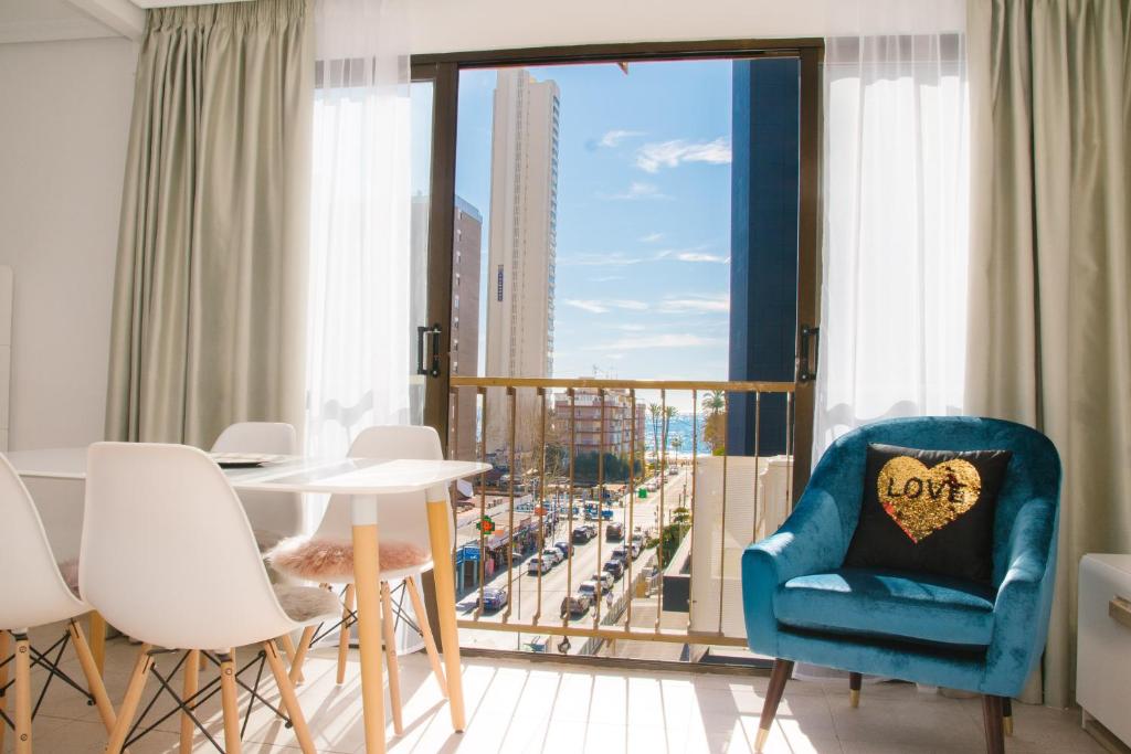 Playa de Levante Sea View Apartment, Benidorm – Updated 2023 ...