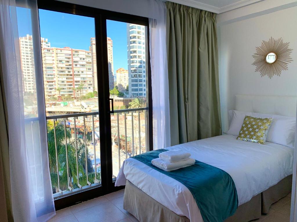 Playa de Levante Sea View Apartment, Benidorm – Updated 2023 ...