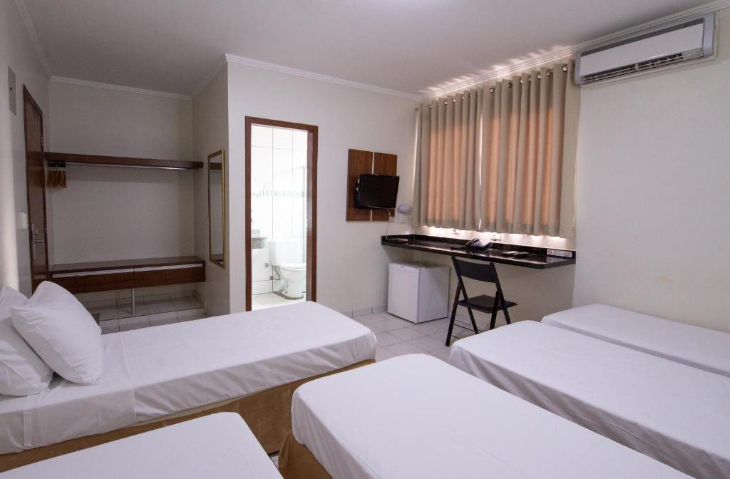 Araucaria Hotel Business - Maringá