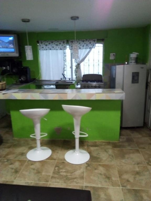 Kuchyň nebo kuchyňský kout v ubytování Villa mar