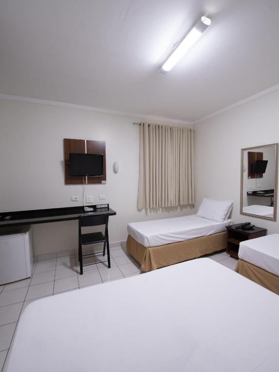  Araucaria Hotel Business - Maringá