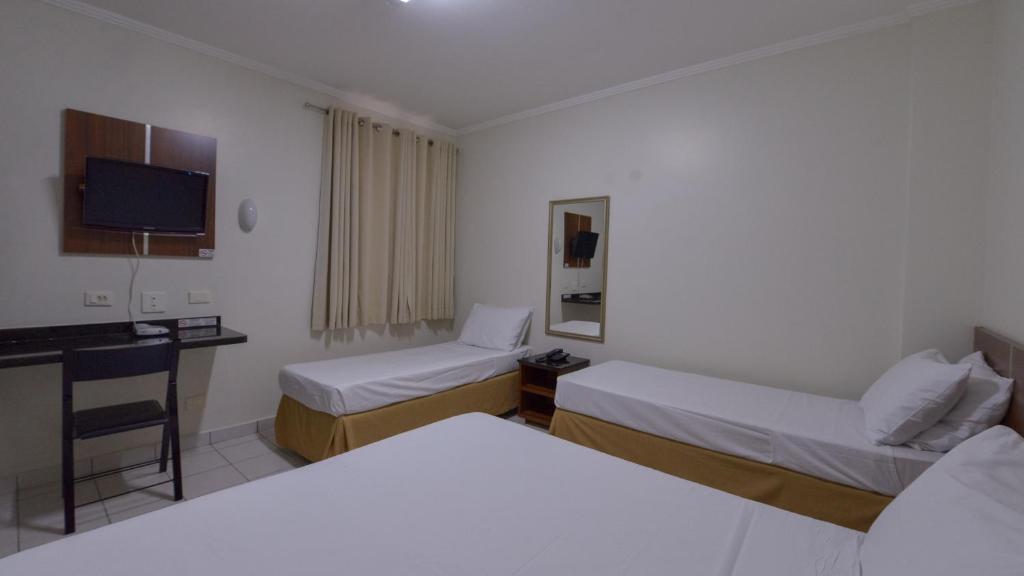  Araucaria Hotel Business - Maringá