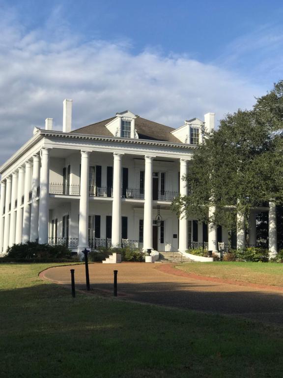 Gallery image of Dunleith Historic Inn in Natchez