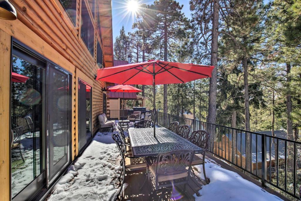 Luxury Mountain Cabin with Furnished Deck and Views! - Maison De Vacances