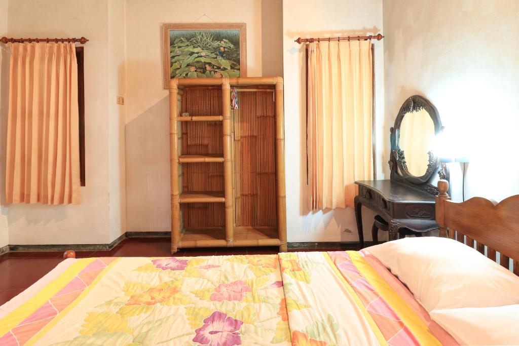 Sunarta House Homestay - 13