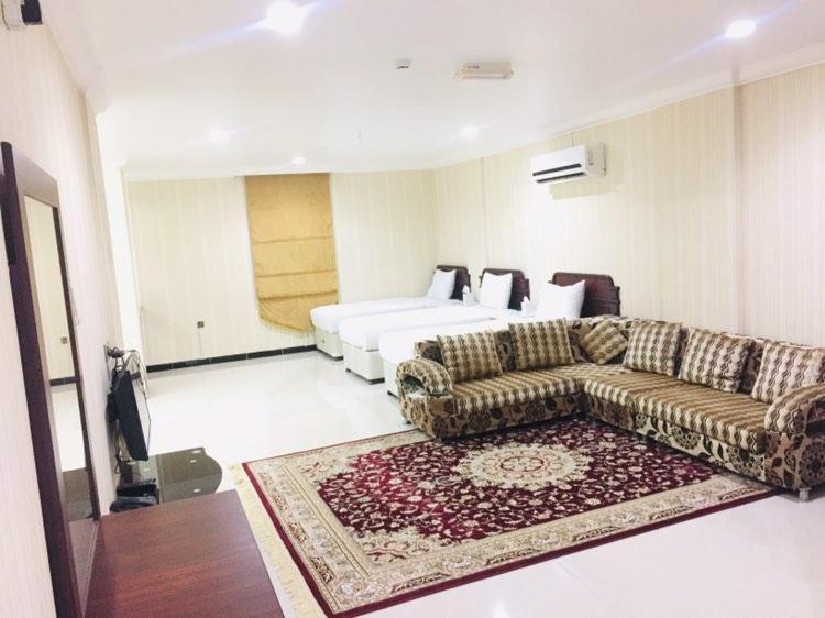 Istumisnurk majutusasutuses Al Taraf Hotel Apartment