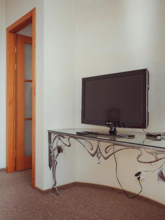 TV a/nebo společenská místnost v ubytování Hotel Diana