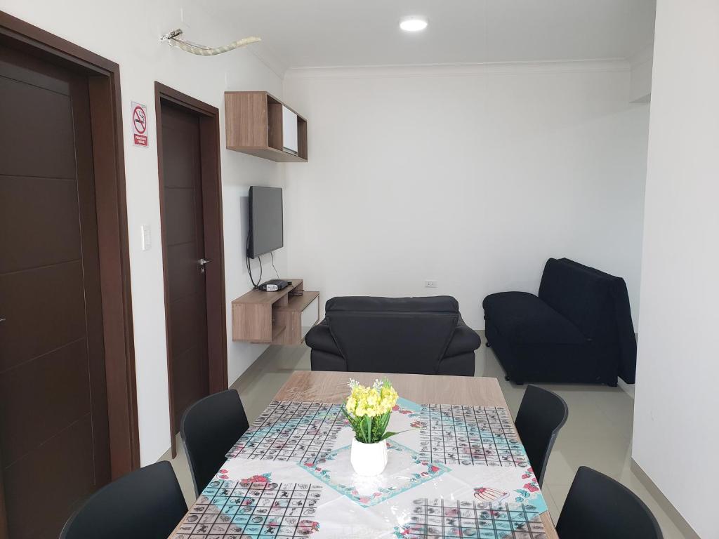 Condominio Las Palmas II VILLA FATIMA - Apartamento De Dos Dormitorios