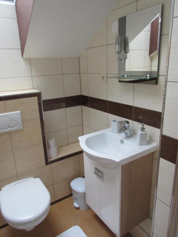 Koupelna v ubytování Apartmany Jaruska