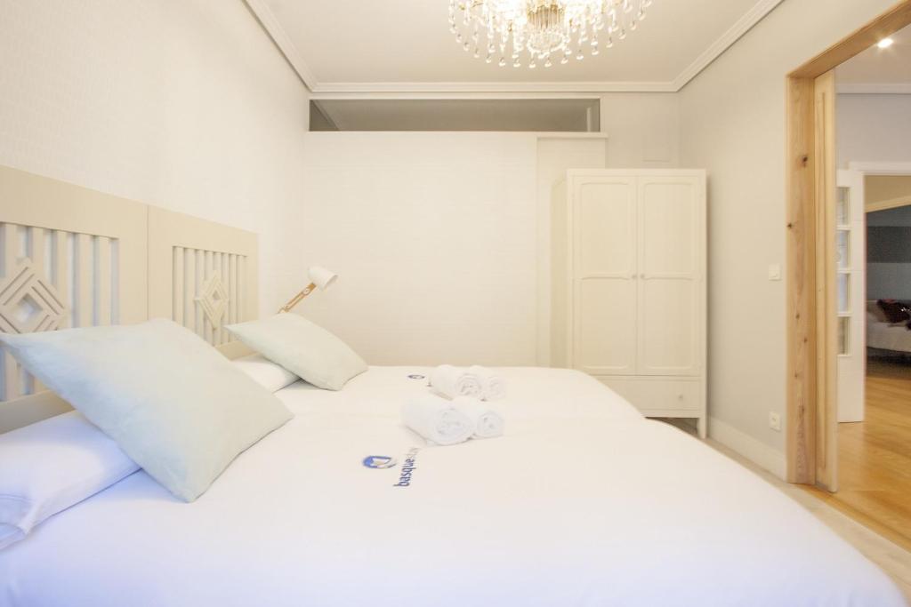 Posteľ alebo postele v izbe v ubytovaní Gerezi - Basque Stay
