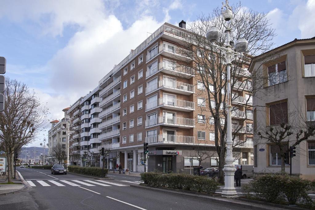 Budova, v ktorej sa apartmán nachádza