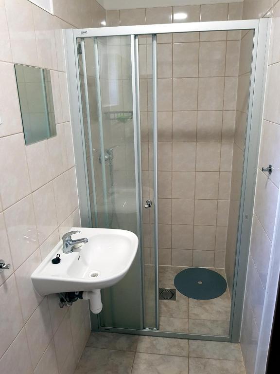 Koupelna v ubytování Autocamp Slunce Žandov