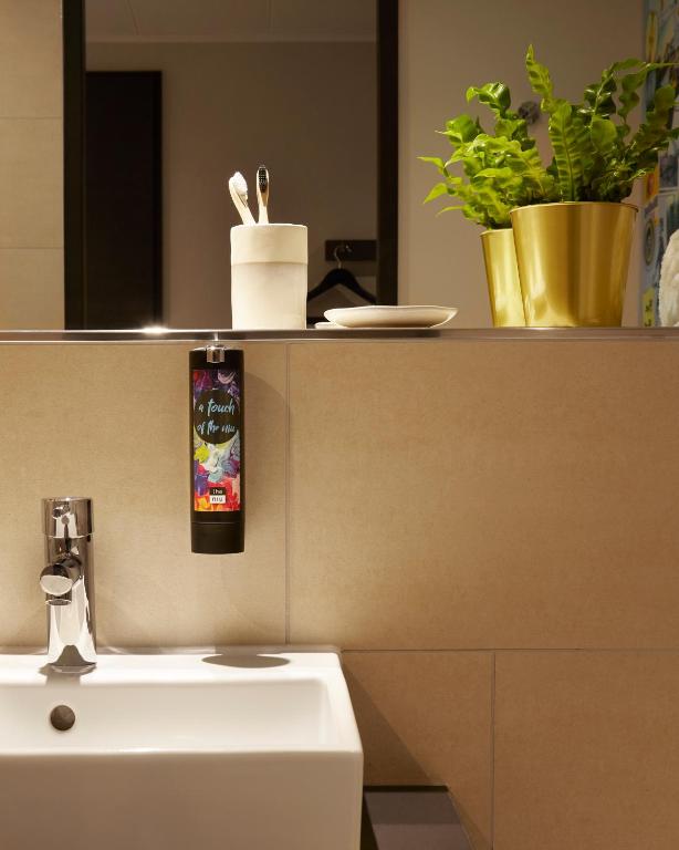 Holiday Inn - the niu, Air Frankfurt Messe by IHG - Resim 26