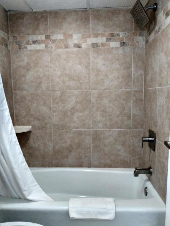 Gateway Inn Savannah - Double Room