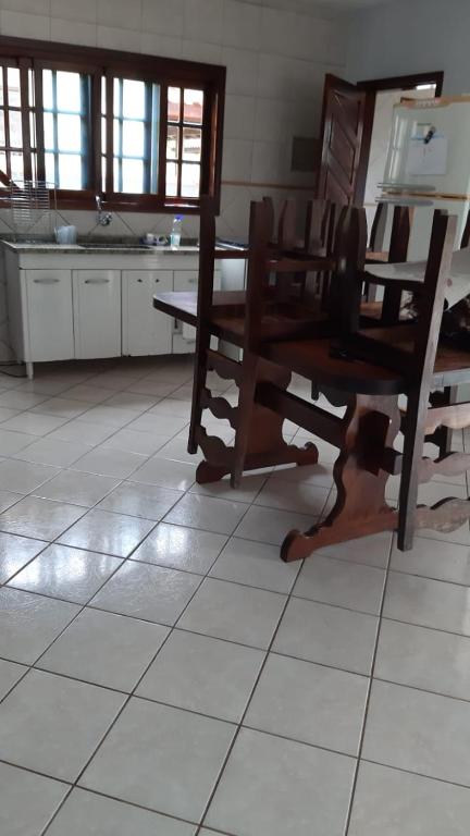  Casa espaçosa em Condomínio fechado