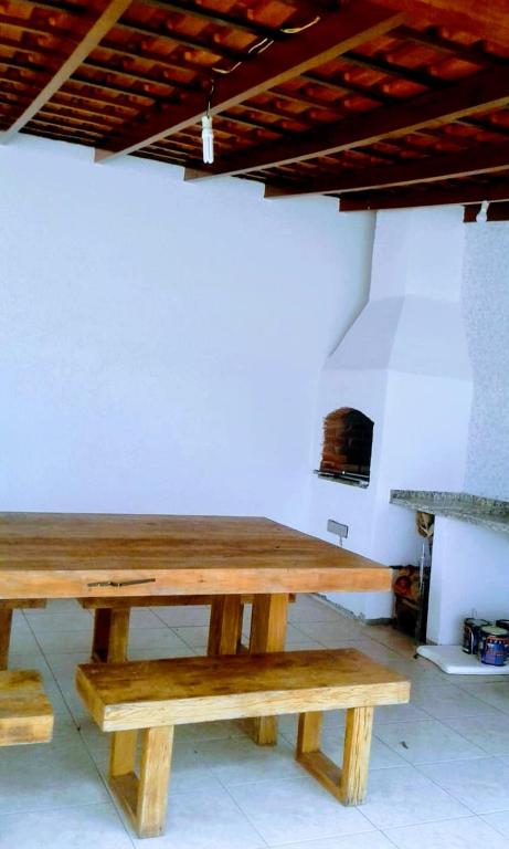  Casa espaçosa em Condomínio fechado