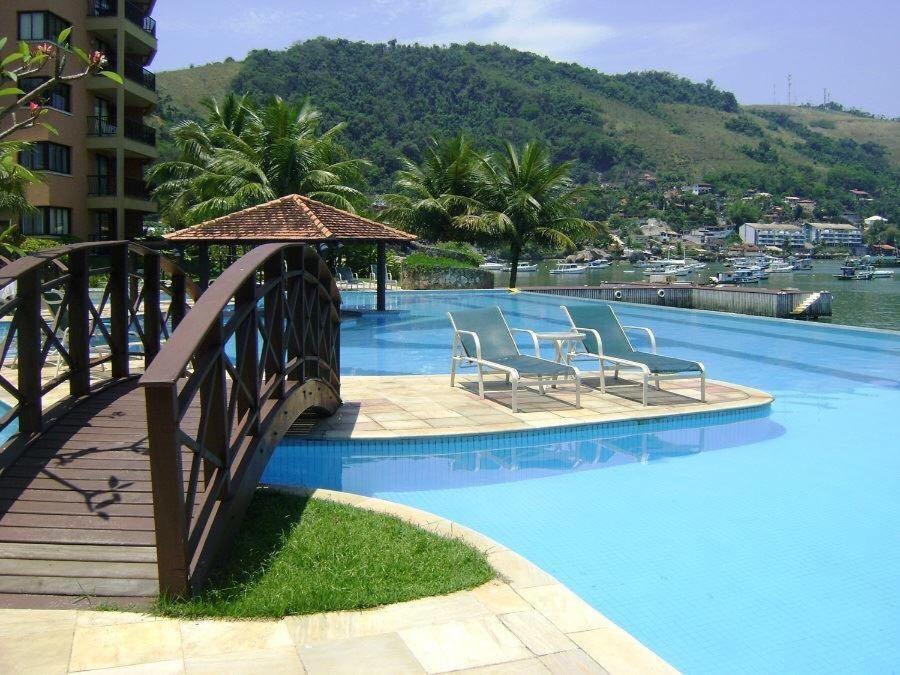  Angra dos Reis - Apartamentos com Vista para o mar OU para piscina Condomínio Porto Bali