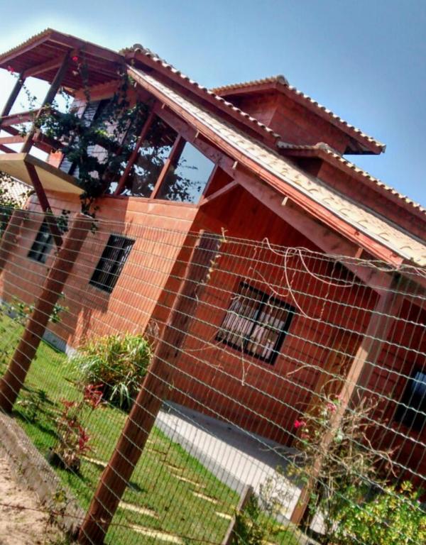  Casa linda e confortável a 15 minutos da praia do Rosa