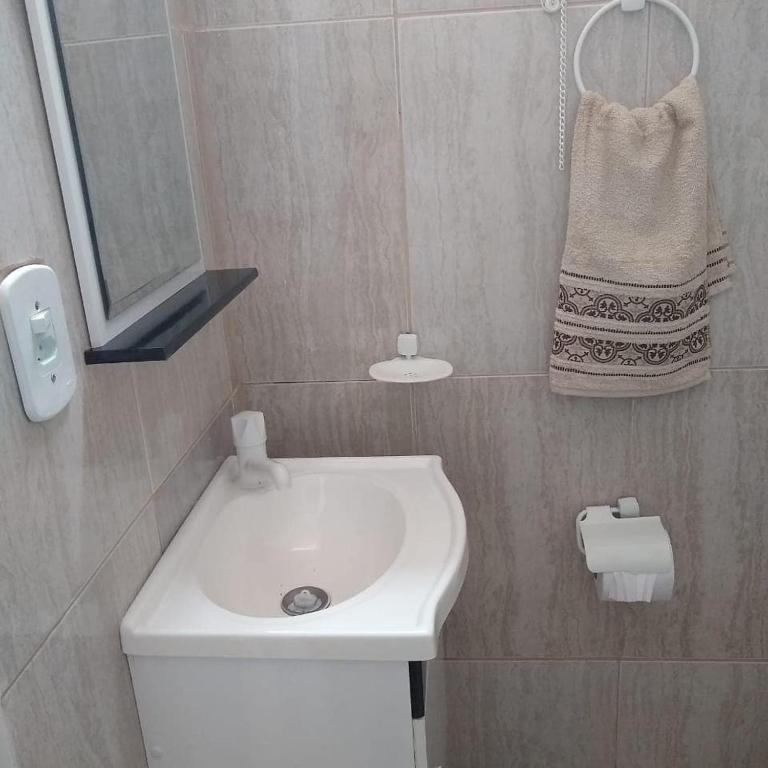  Kitnet Amarela