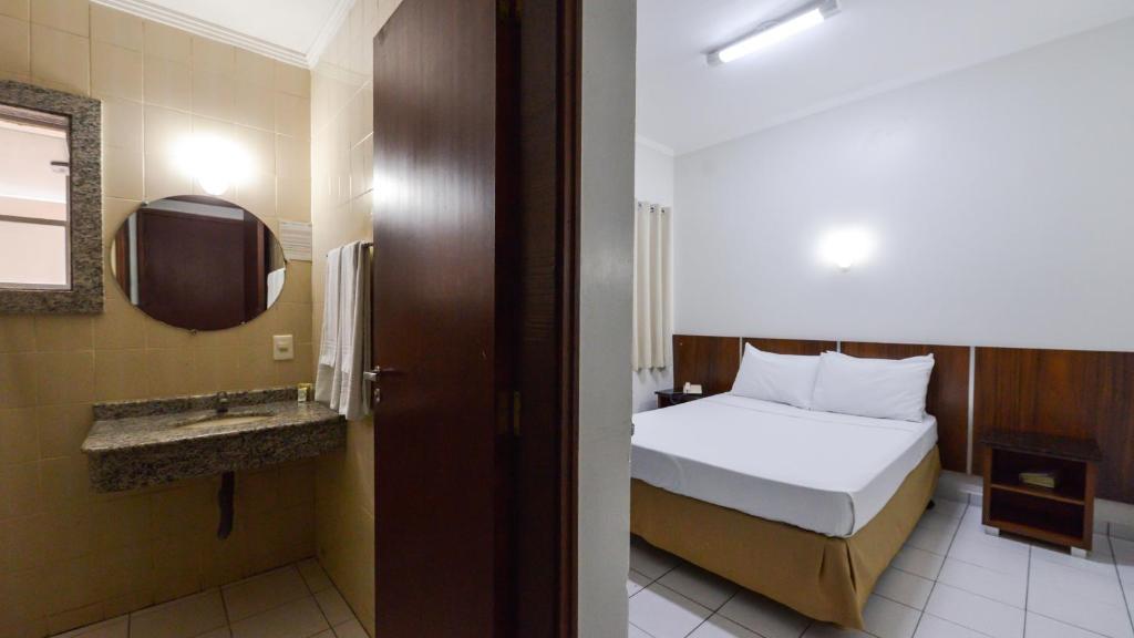 Araucaria Hotel Business - Maringá