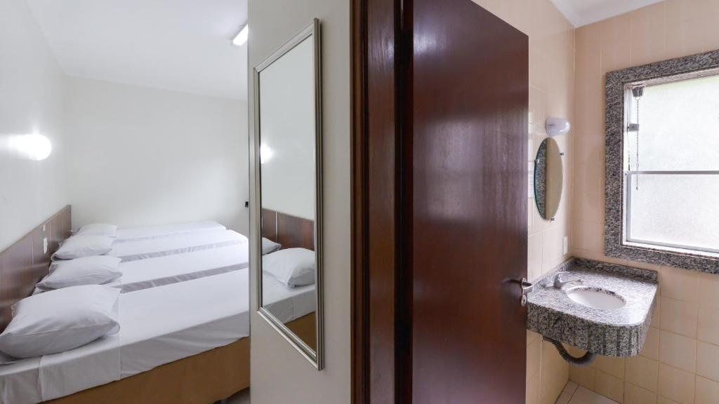  Araucaria Hotel Business - Maringá