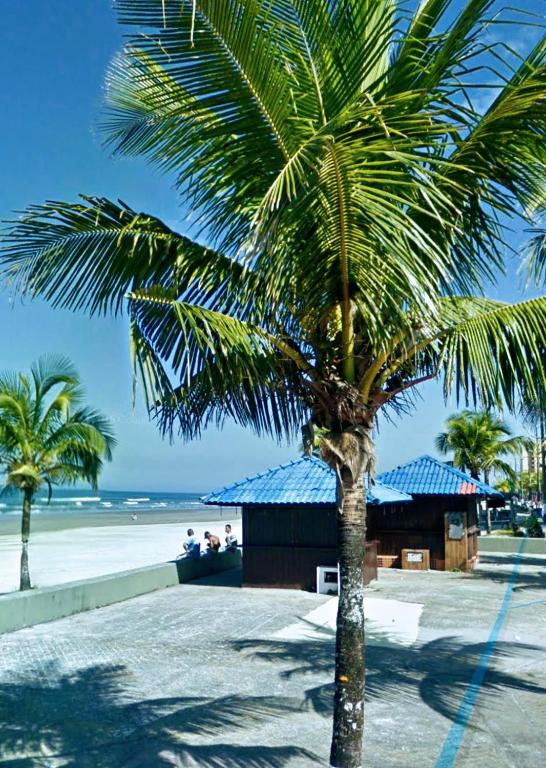  Apartamento para temporada Condomínio Ilha de Noronha Praia Grande SP