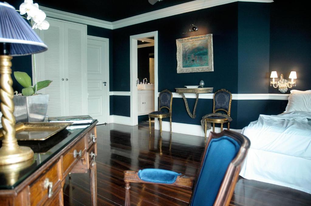  La Suite by Dussol
