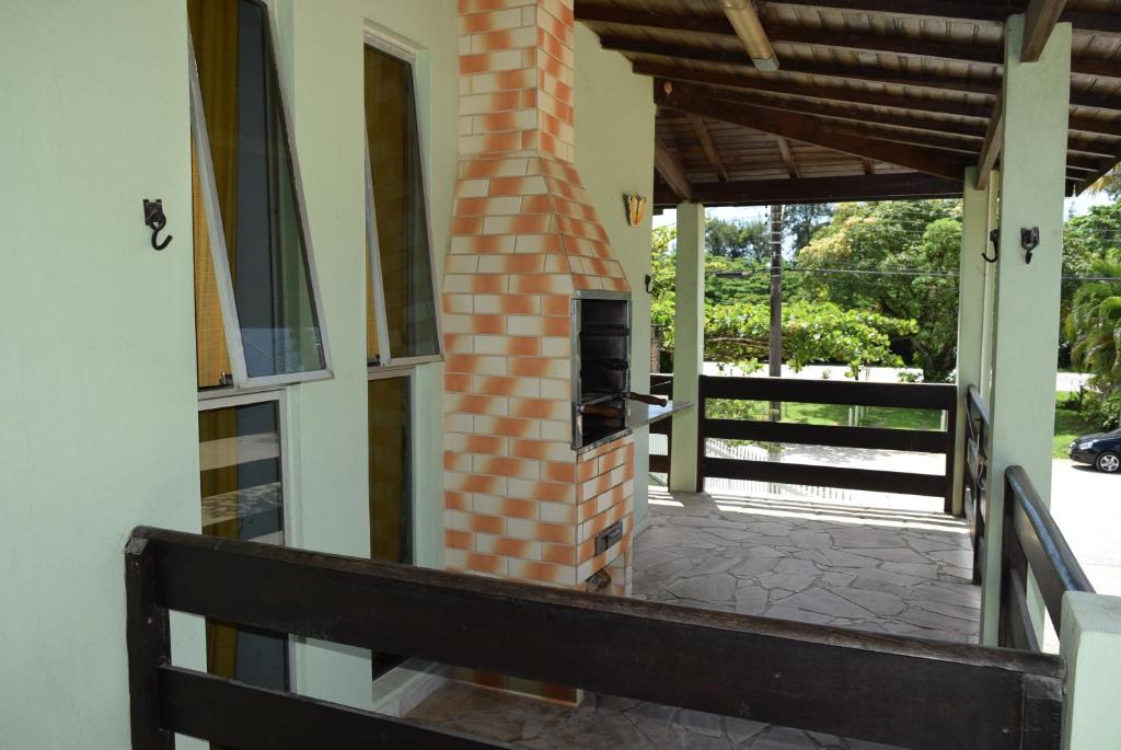  Praia de Maranduba - Em frente ao Mar - Apto Duplo para até 12 pessoas - Internet para Home Office - 150Mb fibra ótica